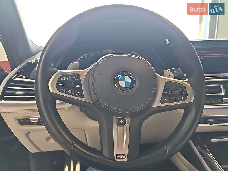 Позашляховик / Кросовер BMW X7 2021 в Києві