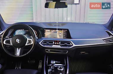 Внедорожник / Кроссовер BMW X7 2020 в  фото 24 Внедорожник / Кроссовер BMW X7 2020 в