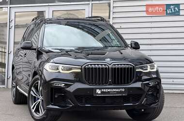 Внедорожник / Кроссовер BMW X7 2021 в 