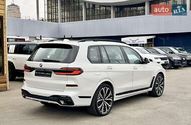 Внедорожник / Кроссовер BMW X7 2024 в 