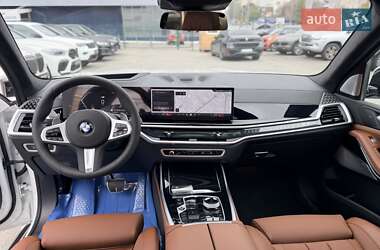 Внедорожник / Кроссовер BMW X7 2024 в 