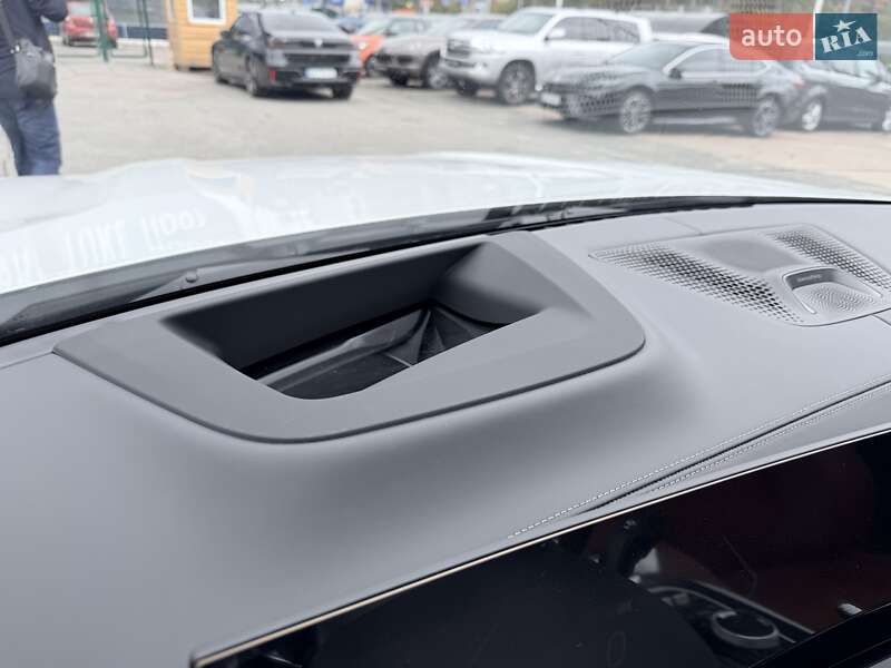 Внедорожник / Кроссовер BMW X7 2024 в Киеве