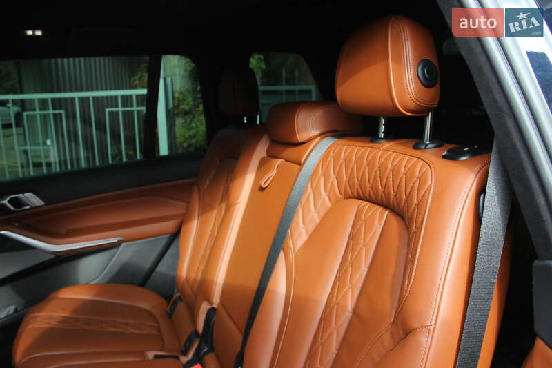 Внедорожник / Кроссовер BMW X7 2021 в Черкассах фото 32 Внедорожник / Кроссовер BMW X7 2021 в Черкассах