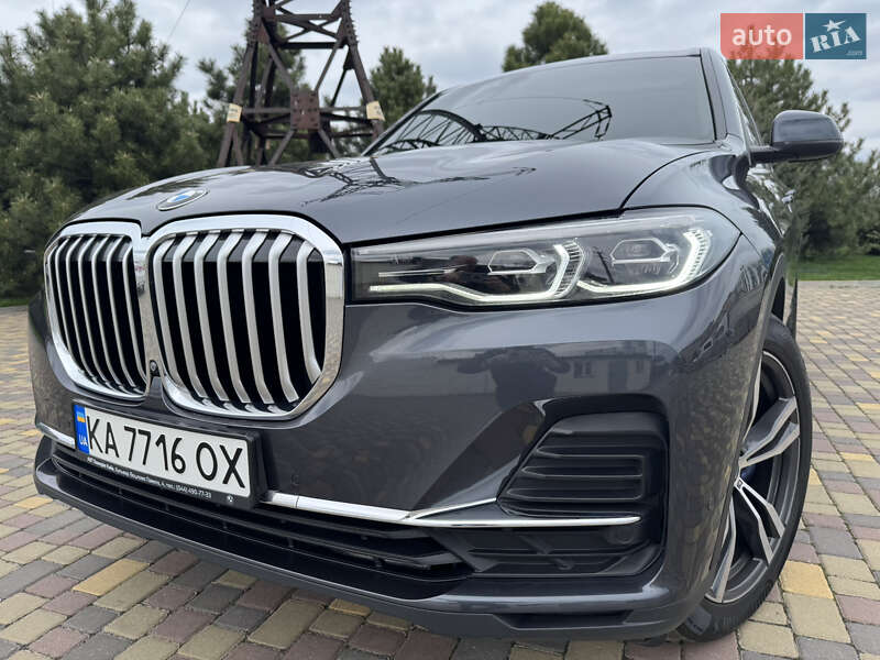 Внедорожник / Кроссовер BMW X7 2019 в 