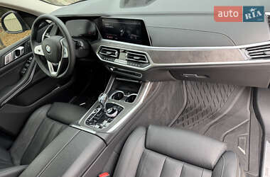 Внедорожник / Кроссовер BMW X7 2019 в 