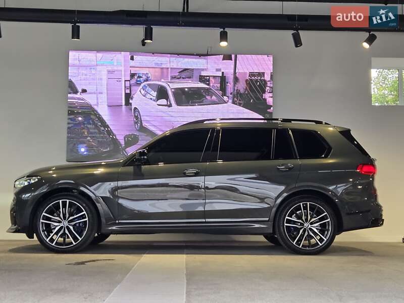 Внедорожник / Кроссовер BMW X7 2021 в Одессе фото 3 Внедорожник / Кроссовер BMW X7 2021 в Одессе