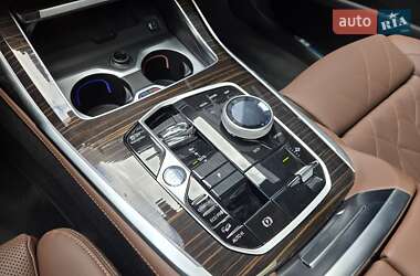 Внедорожник / Кроссовер BMW X7 2025 в  фото 15 Внедорожник / Кроссовер BMW X7 2025 в