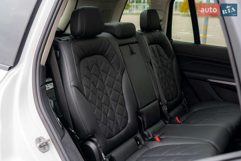 Внедорожник / Кроссовер BMW X7 2023 в Киеве фото 46 Внедорожник / Кроссовер BMW X7 2023 в Киеве