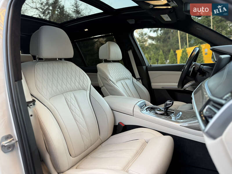 Позашляховик / Кросовер BMW X7 2021 в Львові фото 95 Позашляховик / Кросовер BMW X7 2021 в Львові
