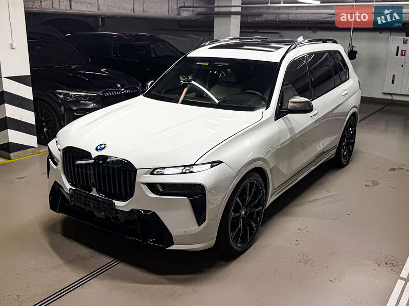 Внедорожник / Кроссовер BMW X7 2020 в Киеве