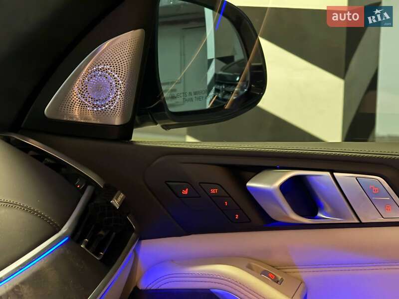 Внедорожник / Кроссовер BMW X7 2020 в Киеве