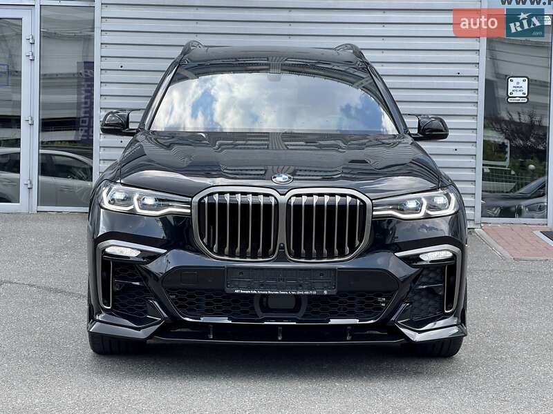Позашляховик / Кросовер BMW X7 2022 в Києві фото 6 Позашляховик / Кросовер BMW X7 2022 в Києві