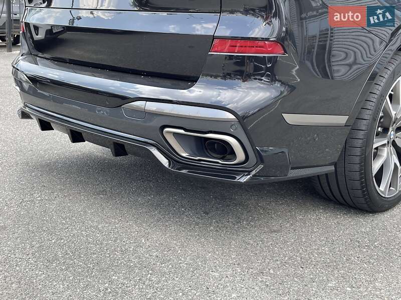 Позашляховик / Кросовер BMW X7 2022 в Києві фото 16 Позашляховик / Кросовер BMW X7 2022 в Києві