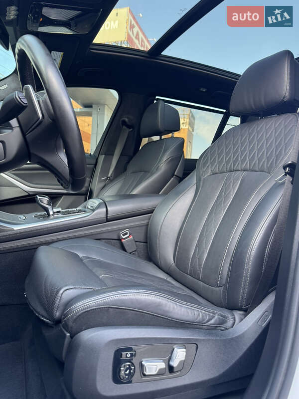 Внедорожник / Кроссовер BMW X7 2019 в Киеве фото 31 Внедорожник / Кроссовер BMW X7 2019 в Киеве