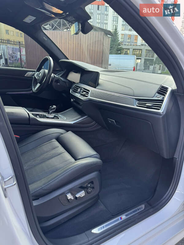 Внедорожник / Кроссовер BMW X7 2019 в Киеве фото 36 Внедорожник / Кроссовер BMW X7 2019 в Киеве