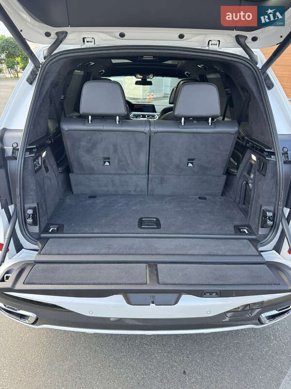 Внедорожник / Кроссовер BMW X7 2019 в Киеве фото 49 Внедорожник / Кроссовер BMW X7 2019 в Киеве