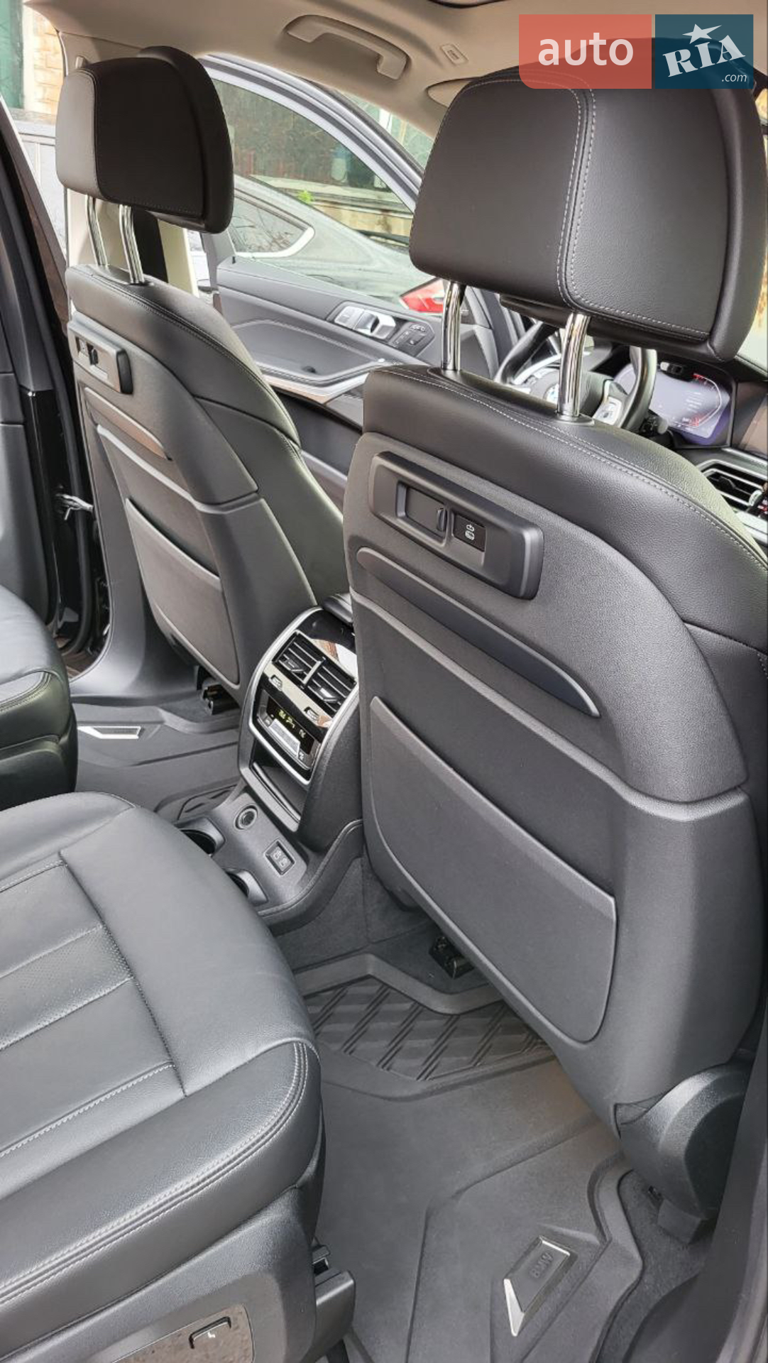 2020 BMW X7 - мініатюра 14