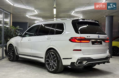 Внедорожник / Кроссовер BMW X7 2023 в  фото 11 Внедорожник / Кроссовер BMW X7 2023 в