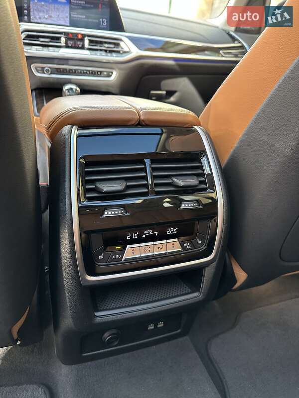 Внедорожник / Кроссовер BMW X7 2019 в Тернополе