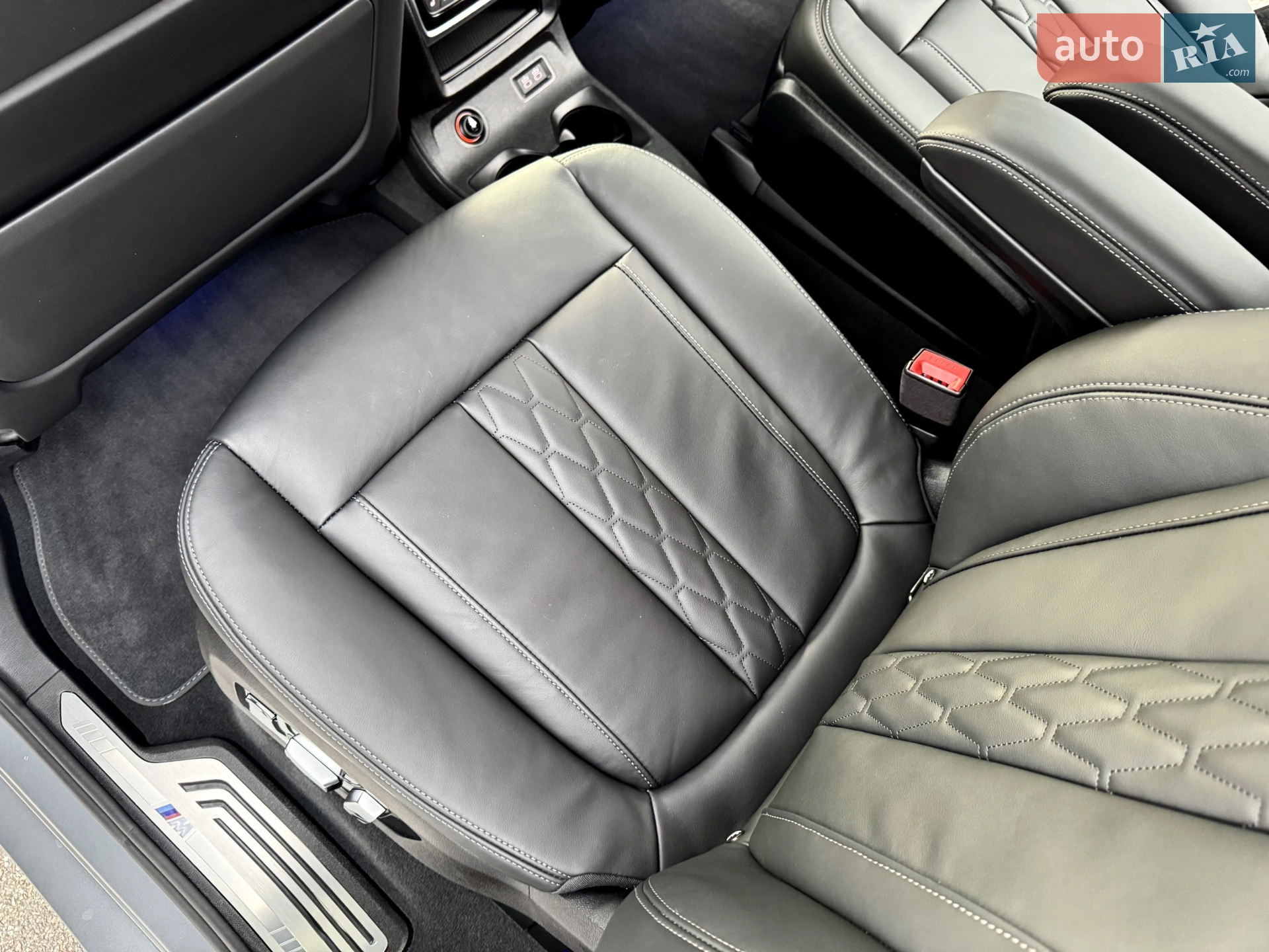 2025 BMW X7 - мініатюра 40