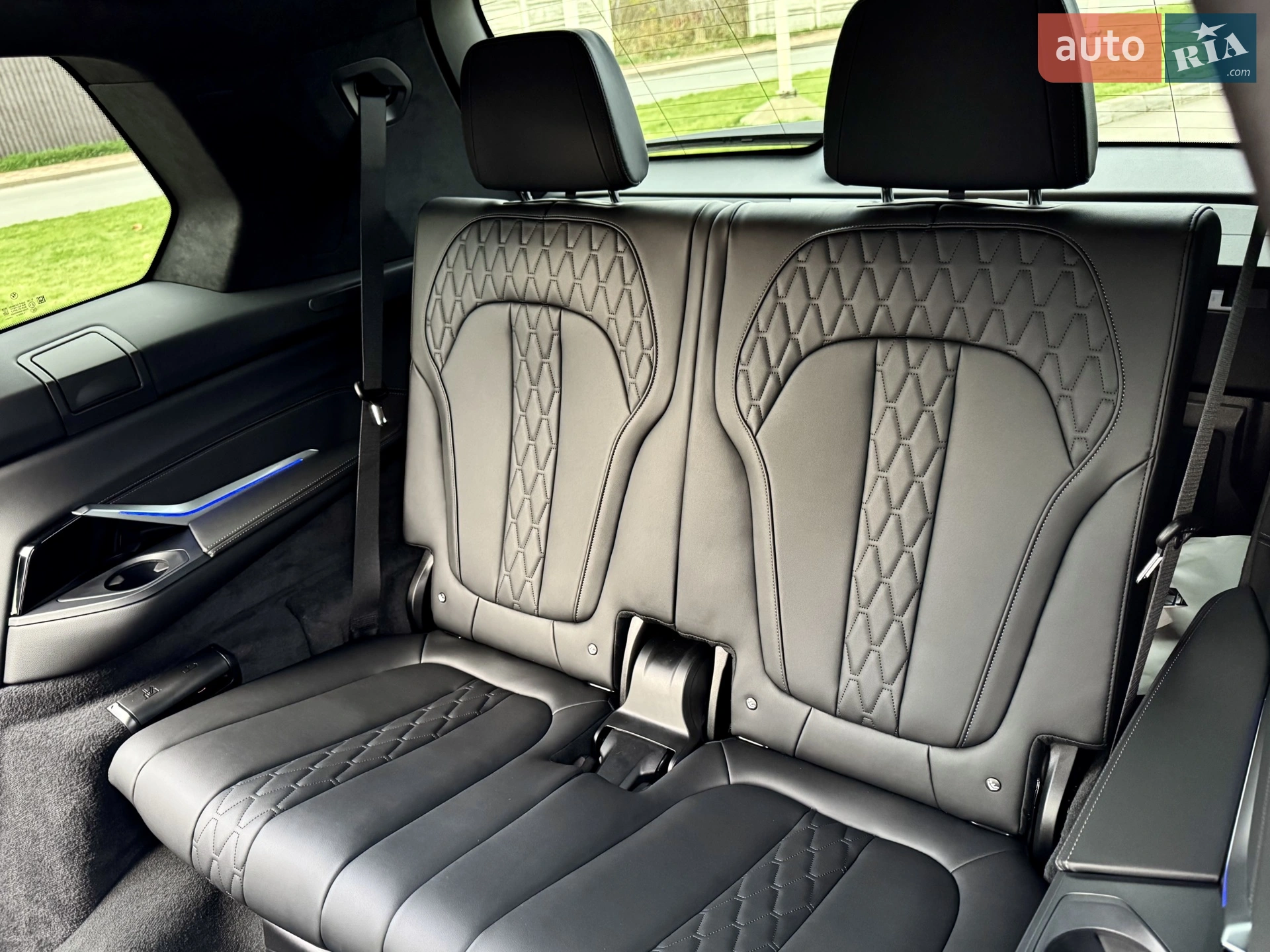 2025 BMW X7 - мініатюра 55