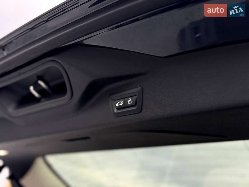 Внедорожник / Кроссовер BMW X7 2020 в Ровно