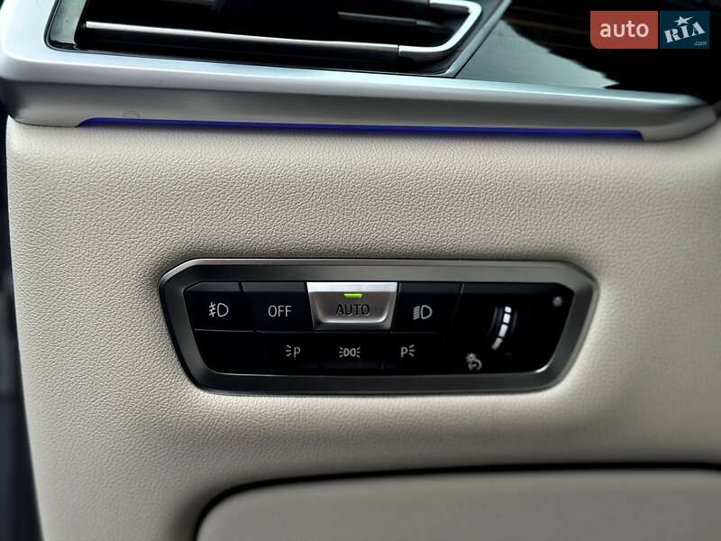 Внедорожник / Кроссовер BMW X7 2020 в Ровно