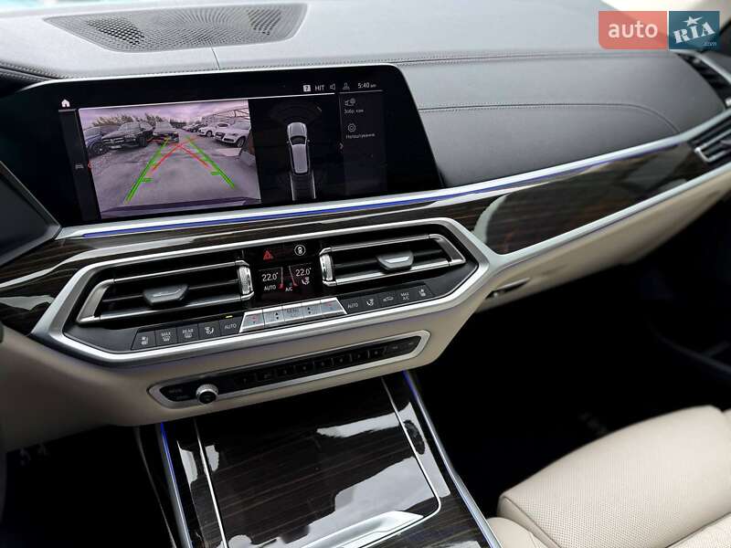 Внедорожник / Кроссовер BMW X7 2020 в Ровно