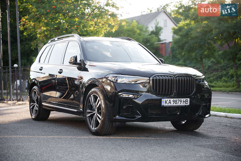 Внедорожник / Кроссовер BMW X7 2022 в Киеве