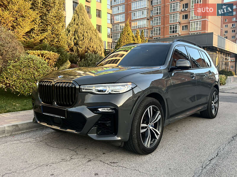 BMW X7 2022