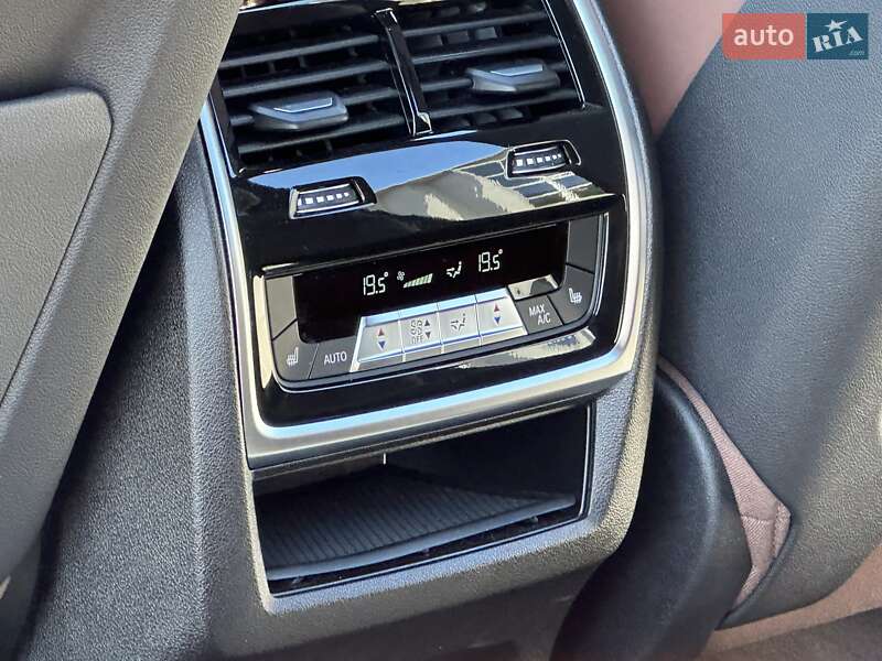 Внедорожник / Кроссовер BMW X7 2024 в Одессе фото 18 Внедорожник / Кроссовер BMW X7 2024 в Одессе