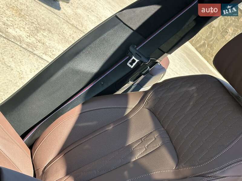 Внедорожник / Кроссовер BMW X7 2024 в Одессе фото 43 Внедорожник / Кроссовер BMW X7 2024 в Одессе