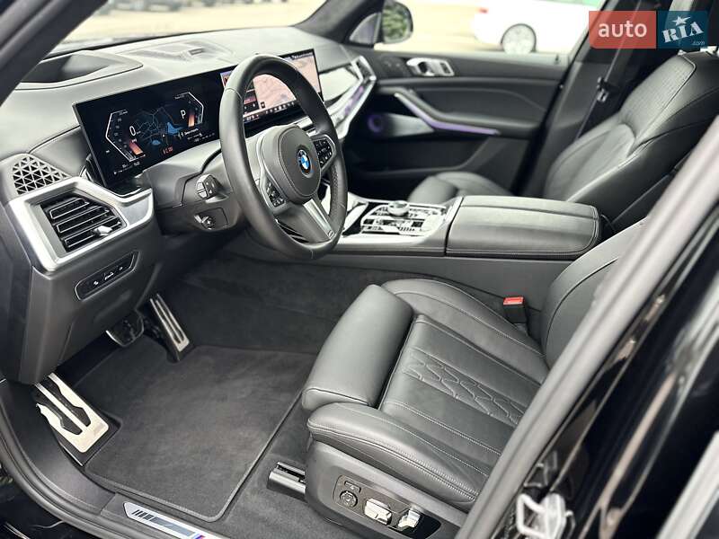 Внедорожник / Кроссовер BMW X7 2023 в Киеве