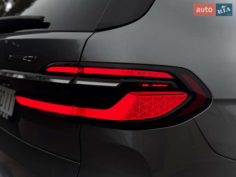 Позашляховик / Кросовер BMW X7 2023 в Києві