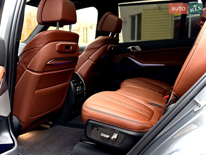 Позашляховик / Кросовер BMW X7 2023 в Києві