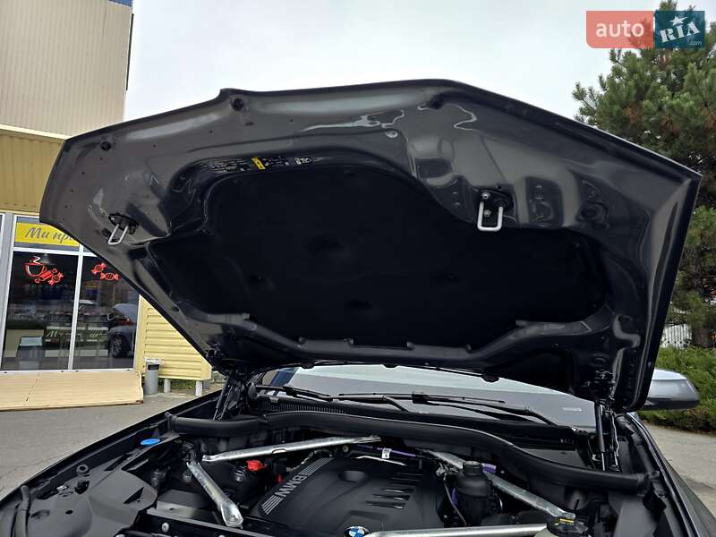 Позашляховик / Кросовер BMW X7 2023 в Києві