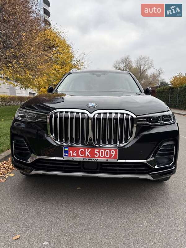 Внедорожник / Кроссовер BMW X7 2020 в Киеве