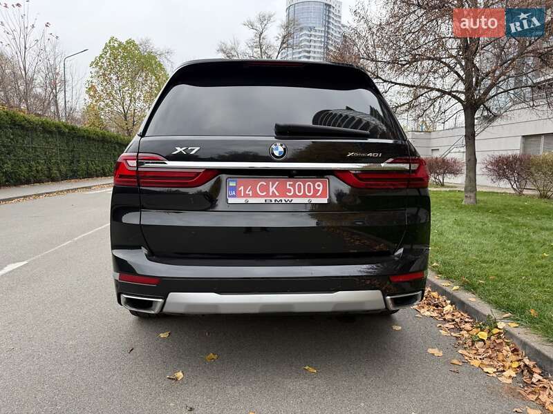 Внедорожник / Кроссовер BMW X7 2020 в Киеве
