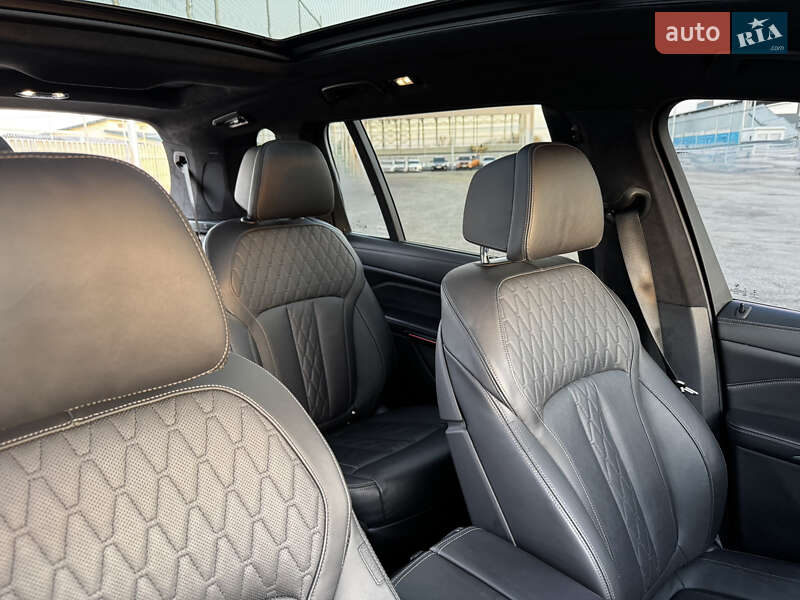 Внедорожник / Кроссовер BMW X7 2020 в Киеве фото 32 Внедорожник / Кроссовер BMW X7 2020 в Киеве