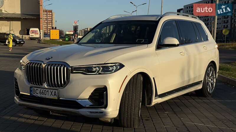 Позашляховик / Кросовер BMW X7 2019 в Львові фото 12 Позашляховик / Кросовер BMW X7 2019 в Львові