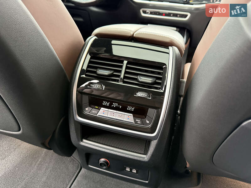 Внедорожник / Кроссовер BMW X7 2022 в Полтаве фото 36 Внедорожник / Кроссовер BMW X7 2022 в Полтаве