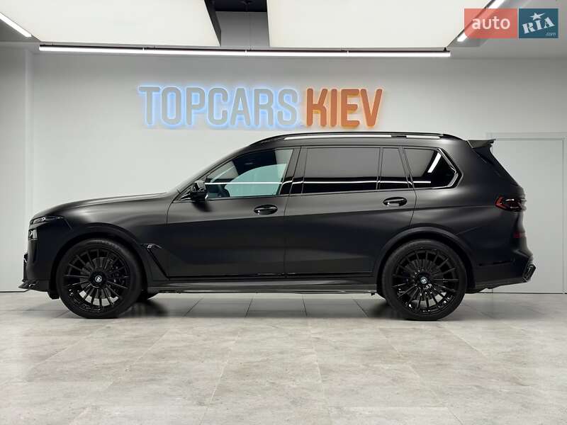 Внедорожник / Кроссовер BMW X7 2023 в Киеве