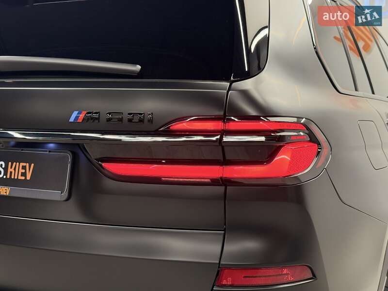 Внедорожник / Кроссовер BMW X7 2023 в Киеве