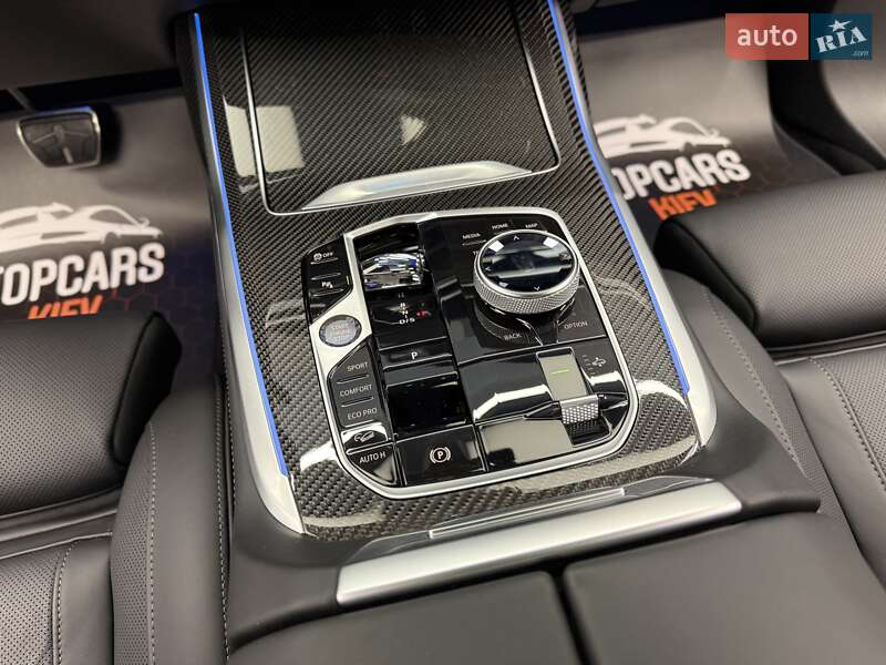 Внедорожник / Кроссовер BMW X7 2023 в Киеве