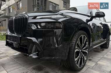 Позашляховик / Кросовер BMW X7 2023 в Києві