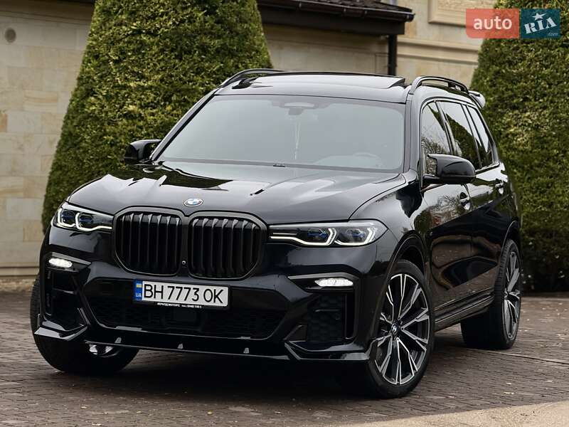 Внедорожник / Кроссовер BMW X7 2021 в Одессе