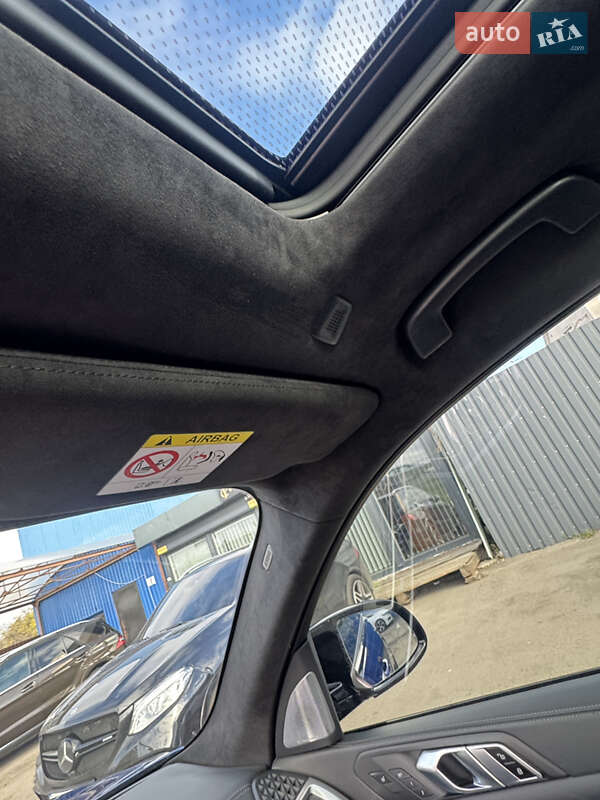 Внедорожник / Кроссовер BMW X7 2022 в Киеве