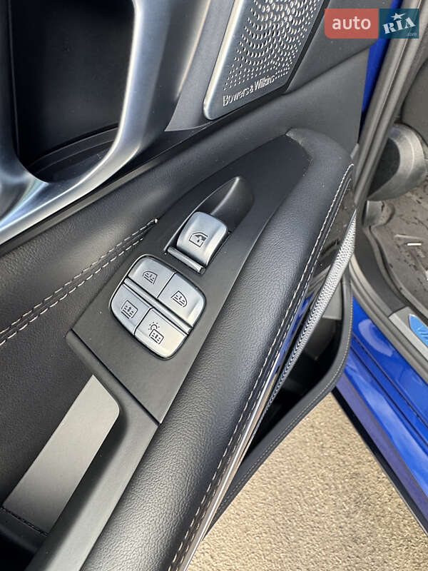 Внедорожник / Кроссовер BMW X7 2022 в Киеве