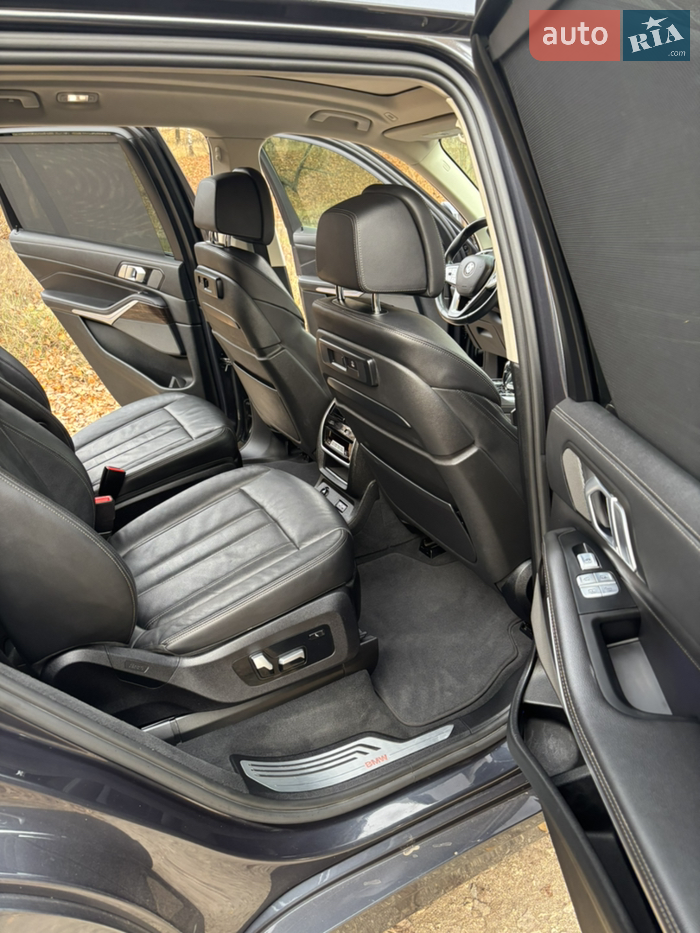 2020 BMW X7 - мініатюра 11