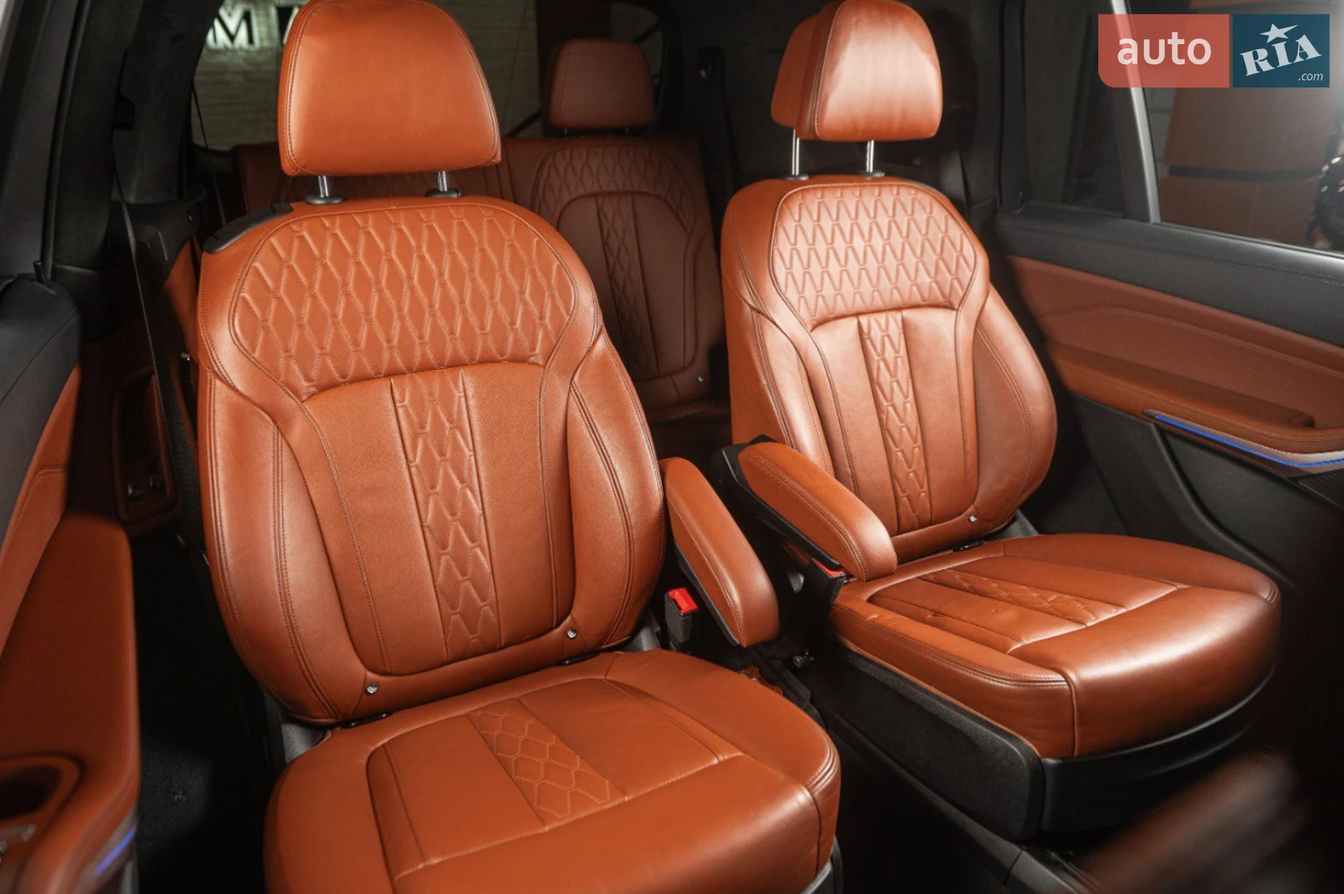 2022 BMW X7 - мініатюра 101